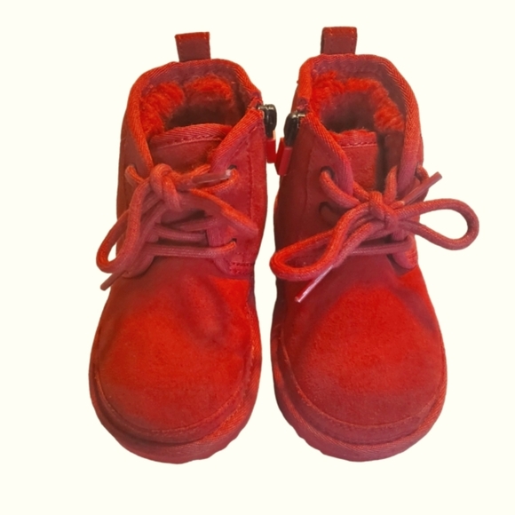 UGG Other - UGG Toddler Neumel II Chukka Boots - Red Size 8 Toddler